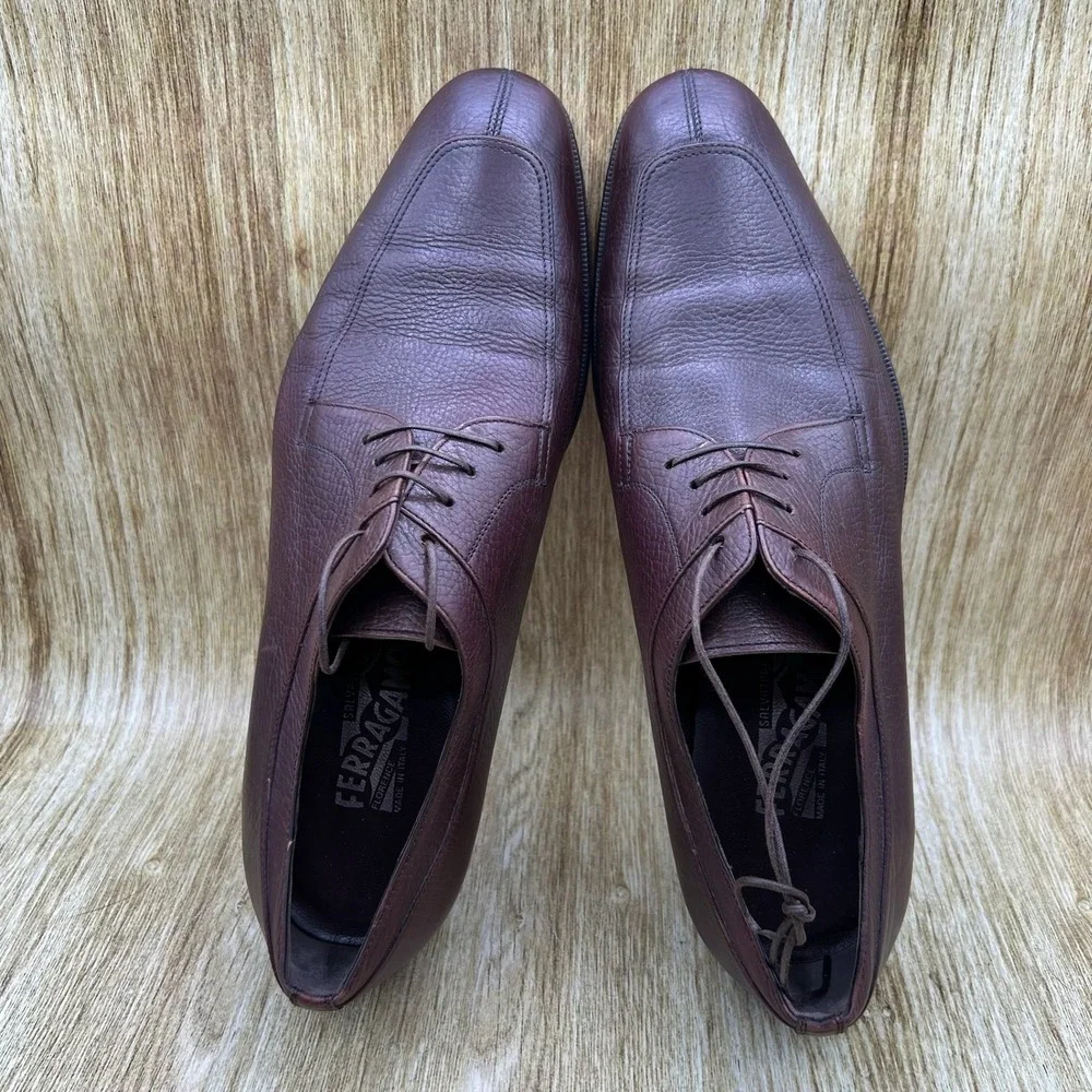 Salvatore Ferragamo Lanier Oxford Men's Size 10.5 EE Burgundy Pebbled Leather